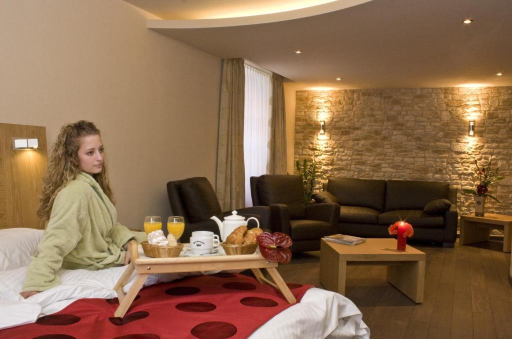 Hotel La Couronne A Wissembourg Pokój zdjęcie